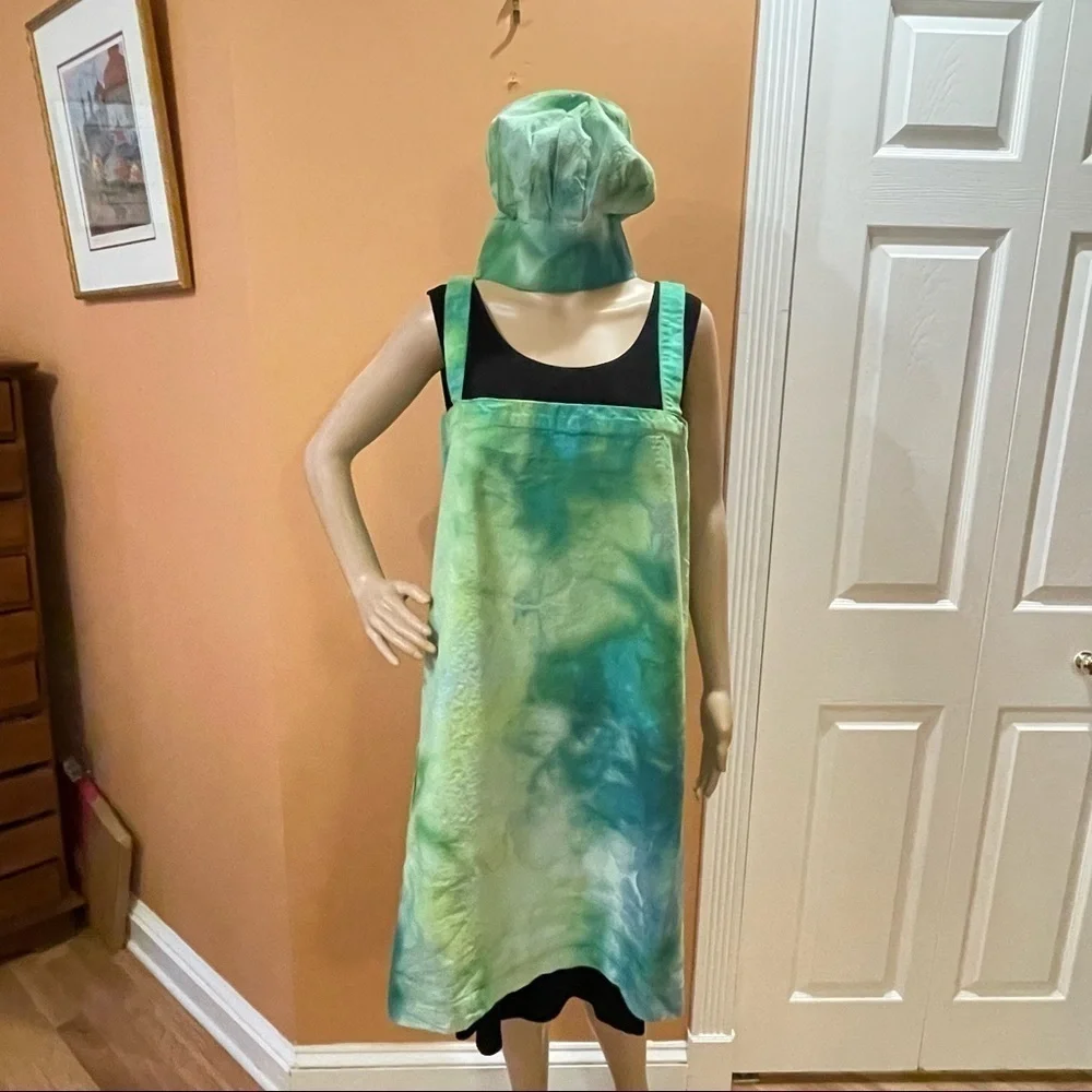 Tie Dye large Japanese wrap around apron with matching toque chef's hat green